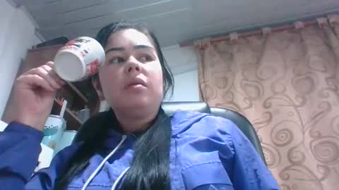 kitty_small69 online show from 04-18-26, 02:15