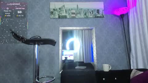 Snapshot of kitty_wichis chatting on 06-11-26, 06:33 Kendall Saray online show from 06-11-26, 06:33