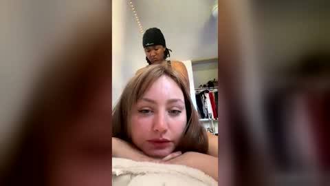 kittygiz online show from 06-20-26, 01:09