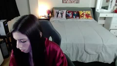 Snapshot of kittykat18x chatting on 06-19-26, 11:52 Isabel online show from 06-19-26, 11:52