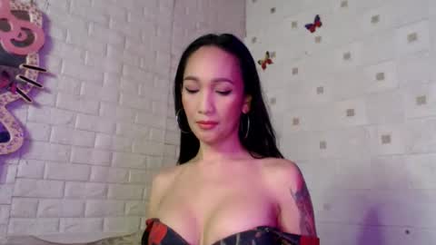 Snapshot of kittykatarena chatting on 05-03-26, 04:57 Katarena Latsveya online show from 05-03-26, 04:57