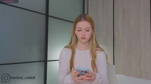 Monika online show from 02-22-25, 05:55