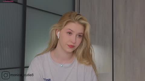 Monika online show from 03-09-25, 04:38