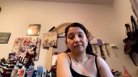 Snapshot of kittyluvx chatting on 02-07-25, 09:15 kittyluvx online show from 02-07-25, 09:15
