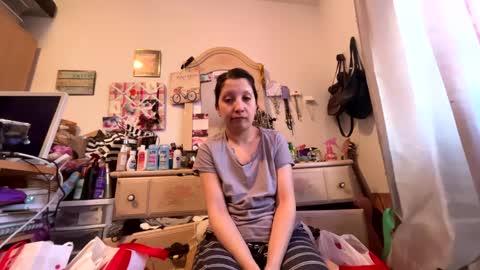 Snapshot of kittyluvx chatting on 02-17-25, 05:10 kittyluvx online show from 02-17-25, 05:10