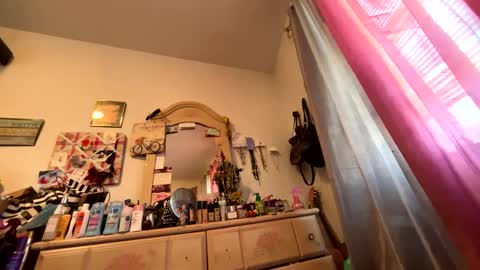 Snapshot of kittyluvx chatting on 02-21-25, 03:21 kittyluvx online show from 02-21-25, 03:21