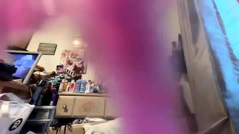 Snapshot of kittyluvx chatting on 02-25-25, 10:18 kittyluvx online show from 02-25-25, 10:18