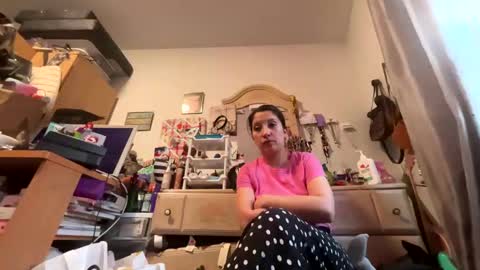 Snapshot of kittyluvx chatting on 10-19-25, 09:04 kittyluvx online show from 10-19-25, 09:04