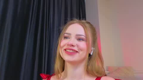 Snapshot of kittymeow_xxx chatting on 02-14-26, 01:08 Sofia online show from 02-14-26, 01:08