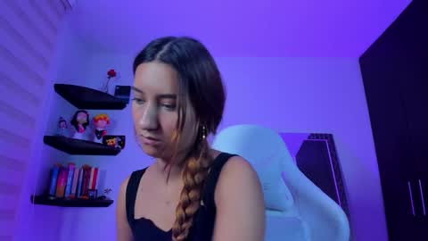 kitty online show from 10-02-25, 04:30