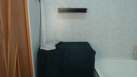 Snapshot of kittysweety_alex1 chatting on 01-08-25, 11:19 kittysweety_alex1 online show from 01-08-25, 11:19
