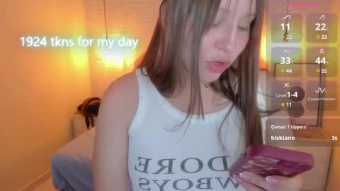  K I T T  Y  online show from 02-28-25, 05:48