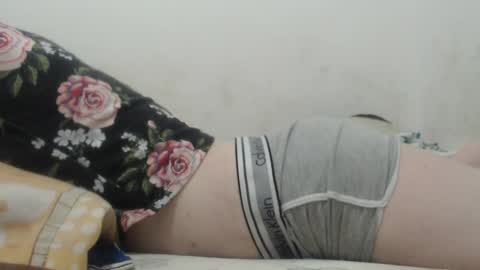 kittywhiteass online show from 12-16-24, 08:20