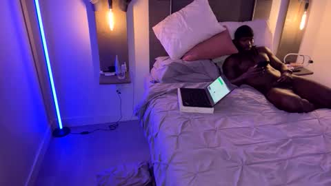 Snapshot of kittywoodyluv chatting on 02-06-26, 03:22 kittywoodyluv online show from 02-06-26, 03:22