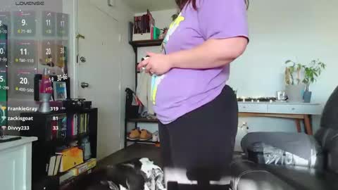 Snapshot of kittyymaze chatting on 12-13-24, 05:43 Kittyymaze online show from 12-13-24, 05:43