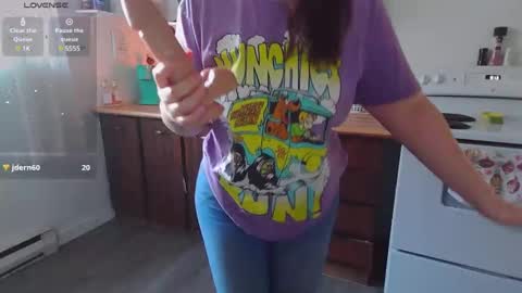 Snapshot of kittyymaze chatting on 12-31-24, 02:14 Kittyymaze online show from 12-31-24, 02:14
