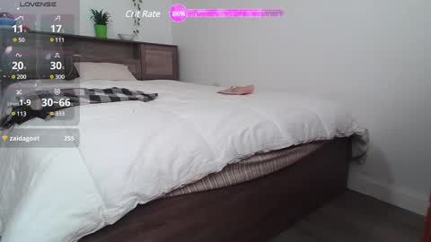 Snapshot of kittyymaze chatting on 03-08-25, 03:45 Kittyymaze online show from 03-08-25, 03:45