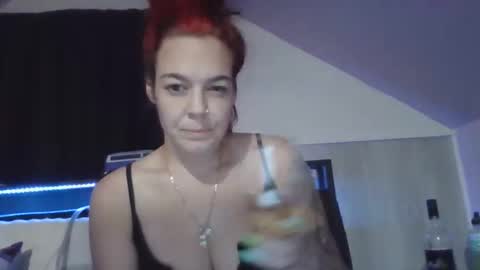 Snapshot of kitykitkat chatting on 10-01-25, 03:45 kitykitkat online show from 10-01-25, 03:45