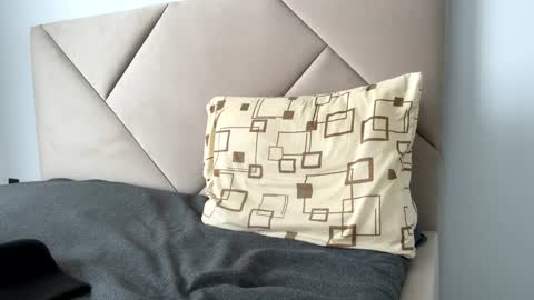 kiwigray online show from 02-09-25, 11:14