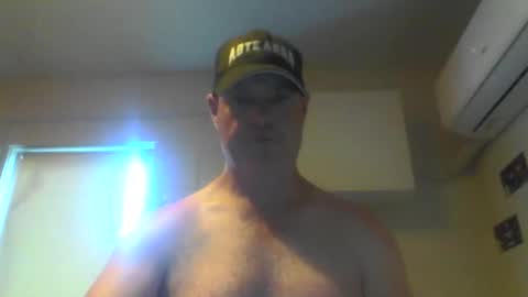 kiwiguy19773 online show from 01-19-25, 04:22
