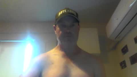 kiwiguy19773 online show from 01-23-25, 06:06