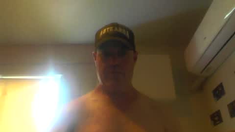 kiwiguy19773 online show from 02-03-25, 12:36