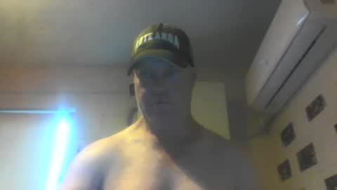 kiwiguy19773 online show from 02-12-25, 06:29