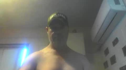 kiwiguy19773 online show from 01-09-26, 06:16