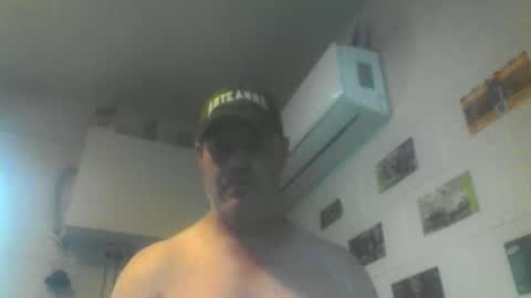 kiwiguy19773 online show from 04-05-26, 03:36