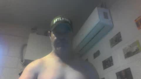kiwiguy19773 online show from 04-12-26, 01:32
