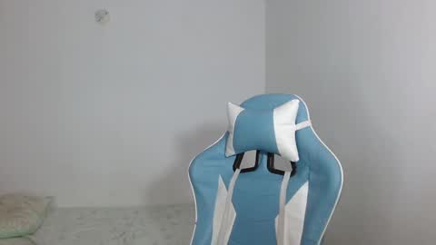 Snapshot of kiyusweetcrazy chatting on 12-09-24, 09:05 kiyu online show from 12-09-24, 09:05