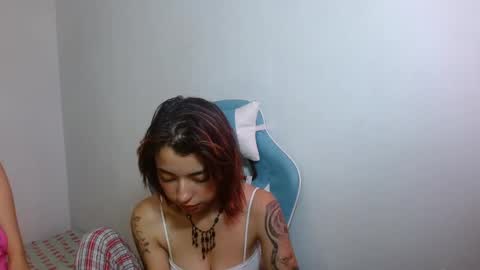 Snapshot of kiyusweetcrazy chatting on 02-05-25, 06:04 kiyu online show from 02-05-25, 06:04