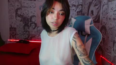 Snapshot of kiyusweetcrazy chatting on 03-01-25, 01:32 kiyu online show from 03-01-25, 01:32