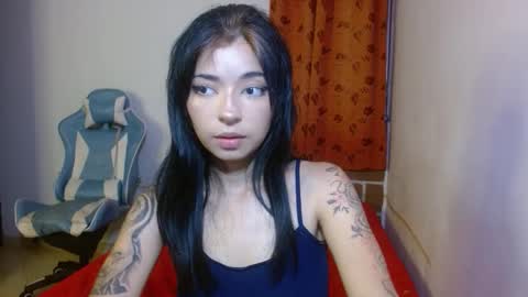 Snapshot of kiyusweetcrazy chatting on 10-07-25, 01:36 kiyu online show from 10-07-25, 01:36