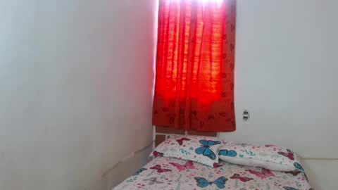 Snapshot of kiyusweetcrazy chatting on 10-12-25, 05:34 kiyu online show from 10-12-25, 05:34