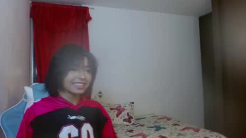 Snapshot of kiyusweetcrazy chatting on 11-04-25, 12:10 kiyu online show from 11-04-25, 12:10