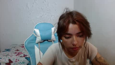 Snapshot of kiyusweetcrazy chatting on 01-16-26, 01:09 kiyu online show from 01-16-26, 01:09