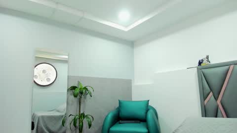 Snapshot of klariz09 chatting on 09-17-25, 07:59 klariz09 online show from 09-17-25, 07:59