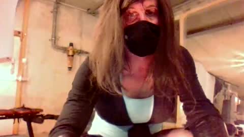 Snapshot of klee6666 chatting on 02-08-26, 09:40 klee6666 online show from 02-08-26, 09:40