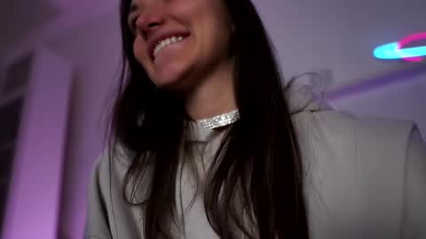 Snapshot of kleofox chatting on 02-10-25, 12:30 Alice online show from 02-10-25, 12:30