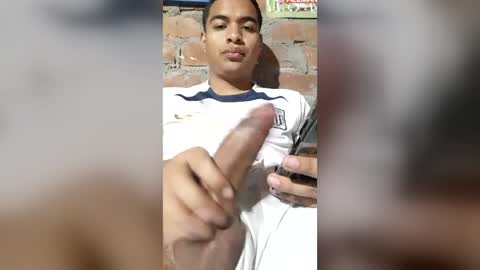 Snapshot of klibre2202 chatting on 06-26-26, 04:06 klibre2202 online show from 06-26-26, 04:06