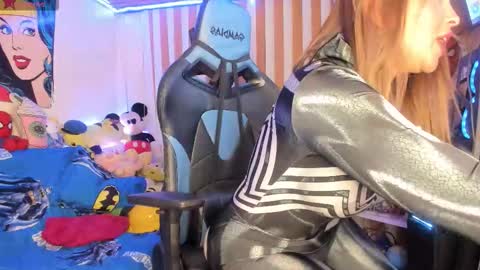 Snapshot of kloelamaravilla18 chatting on 11-26-25, 02:56 kloelamaravilla18 online show from 11-26-25, 02:56