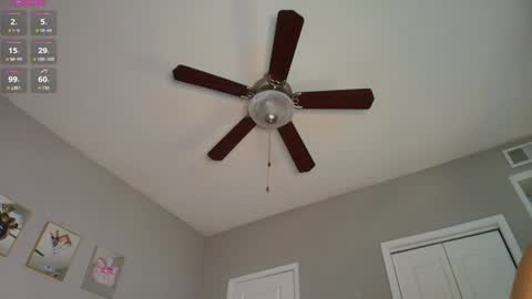 Snapshot of kloewandan chatting on 03-24-26, 02:38 kloewandan online show from 03-24-26, 02:38