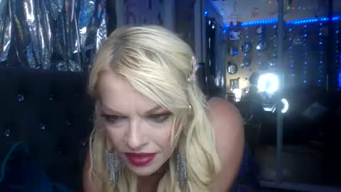 Snapshot of kloiecarter1 chatting on 07-01-26, 11:04 Kloie Kitty online show from 07-01-26, 11:04