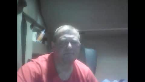 Snapshot of klok8230 chatting on 11-17-25, 02:34 klok8230 online show from 11-17-25, 02:34