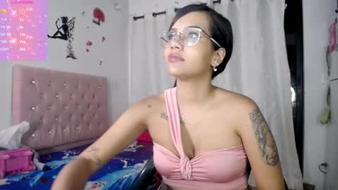 Snapshot of kloy_sech chatting on 03-01-25, 11:58 Valen online show from 03-01-25, 11:58