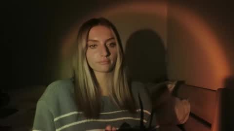 Snapshot of kmb25 chatting on 03-06-26, 06:54 kmb25 online show from 03-06-26, 06:54