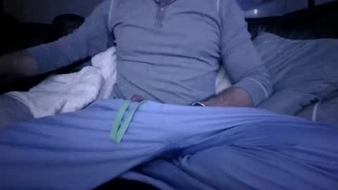 Knight3975 online show from 11-22-25, 03:27