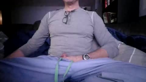 Knight3975 online show from 03-03-26, 01:56