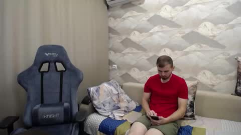 Snapshot of knight_5 chatting on 09-27-25, 01:05 Carter. online show from 09-27-25, 01:05